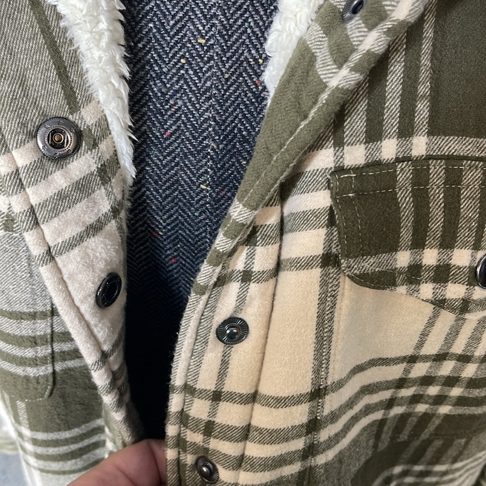 Womens Lucky Brand Flannel Jacket Plaid Sherpa Lined Green Beige Pockets Medium - Picture 4 of 7